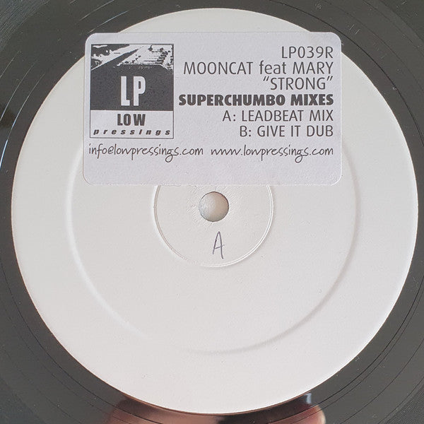 Mooncat Featuring Mary Aware : Strong / Strong (Superchumbo Mixes) (12", Promo, W/Lbl, Sti)