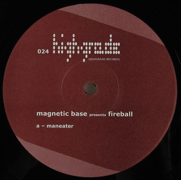 Magnetic Base : Fireball (12")