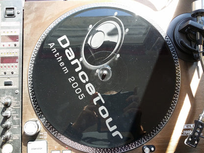Ralph Novell vs. Bas & Ram : Dancetour Anthem 2005 (12", S/Sided, Etch)