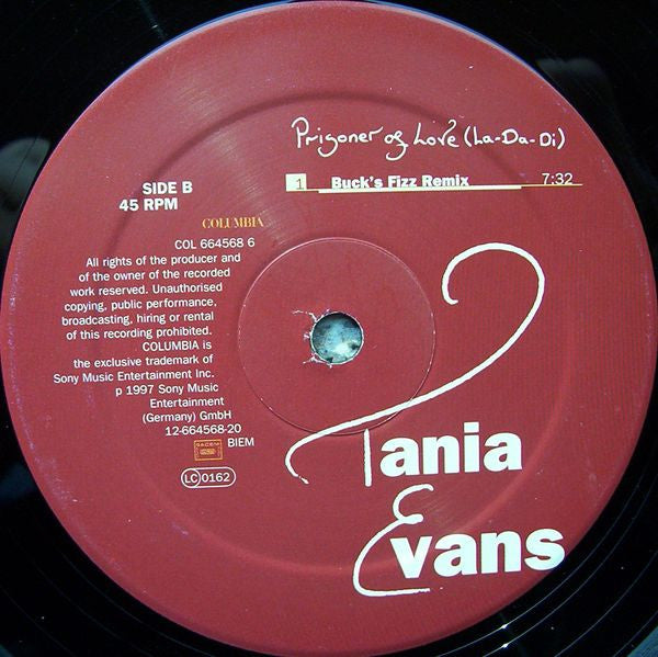 Tania Evans : Prisoner Of Love (La-Da-Di) (12")